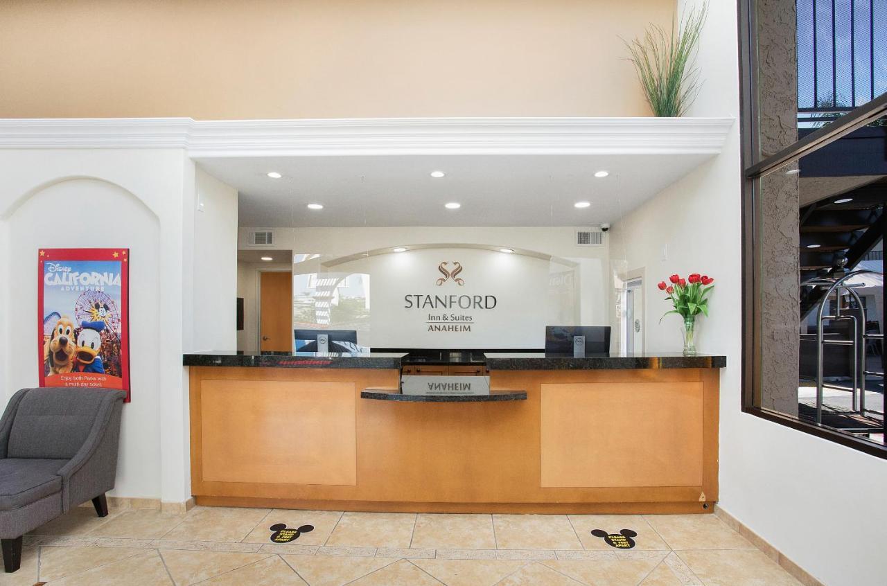 Stanford Inn & Suites Anaheim Exteriér fotografie