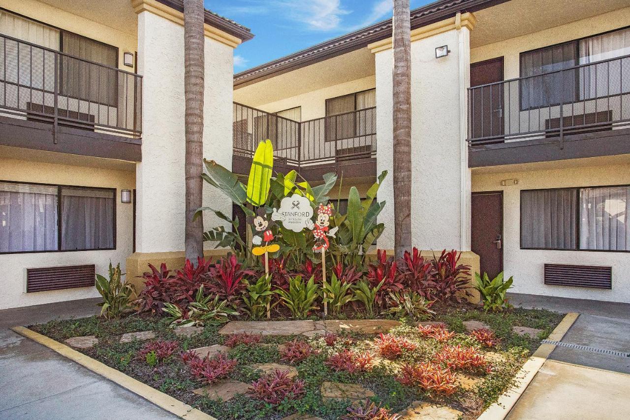 Stanford Inn & Suites Anaheim Exteriér fotografie